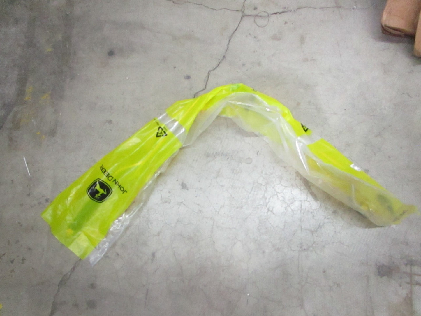 *NEW OEM* 0820 John Deere Brake Oil Line SJ29841