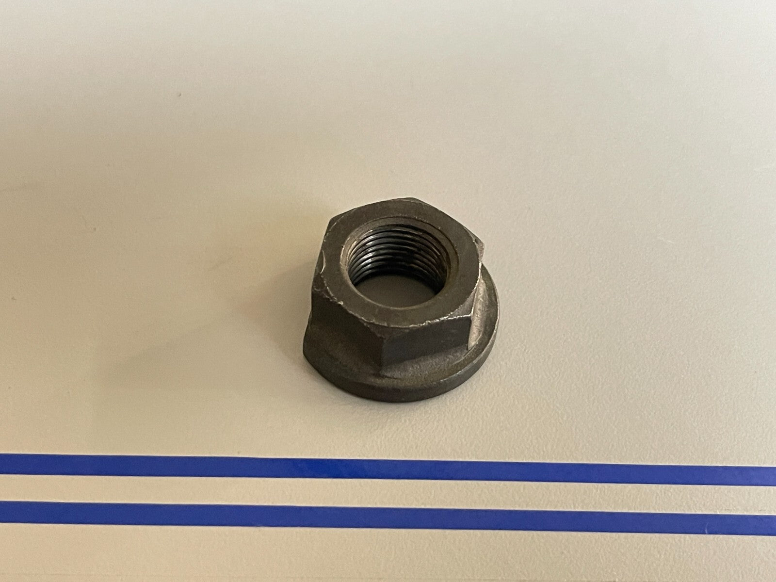 *NEW OEM* 0810 Volvo Penta Nut 897865