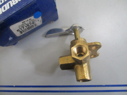 *NEW OEM* 0810 OMC Johnson Evinrude 4 Way Valve Only 171679 0171679