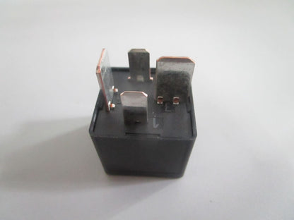 NEW P27-1225 Paccar Micro Relay For: Peterbillt 0820