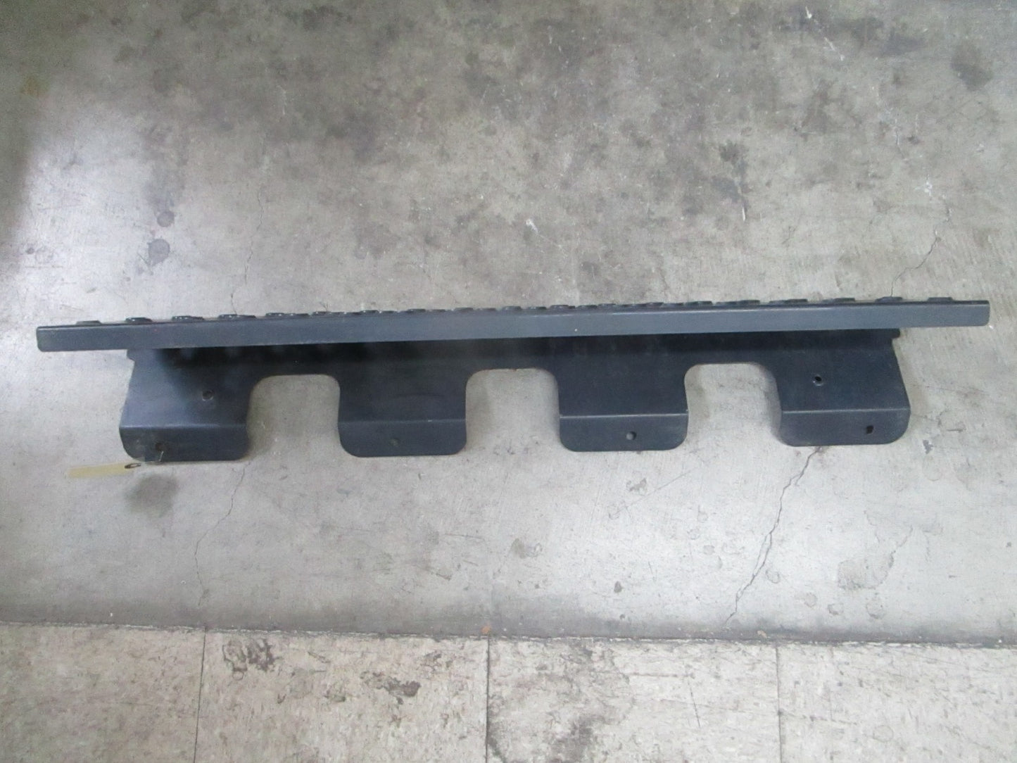 *NEW OEM* 0820 Bobcat Step 6706719