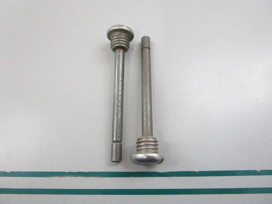 NEW OEM (LOT OF 2) 980657 0980657 OMC Johnson Evinrude Plug 0810