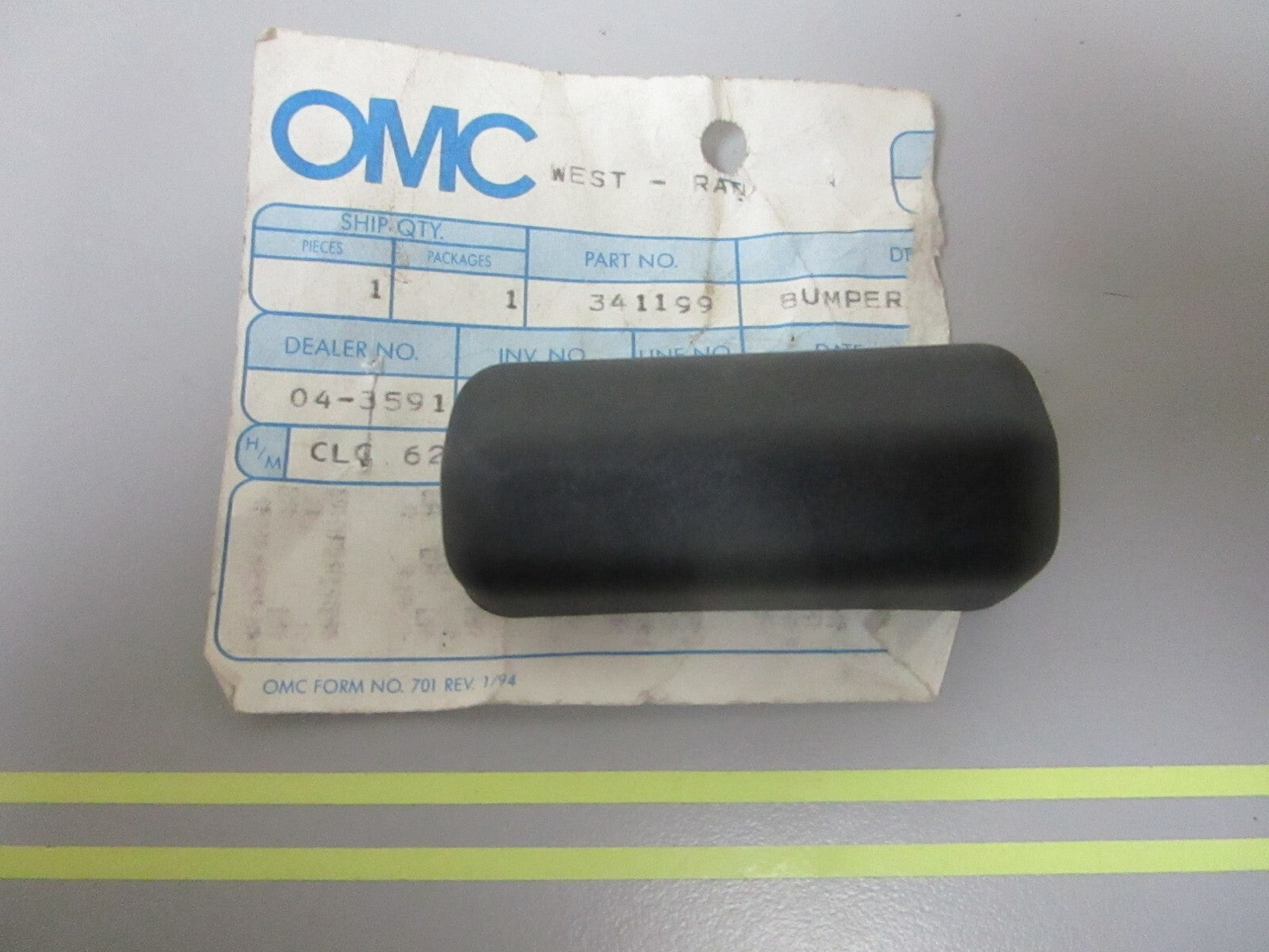 *NEW OEM* 0810 OMC Johnson Evinrude Bumper 341199 0341199