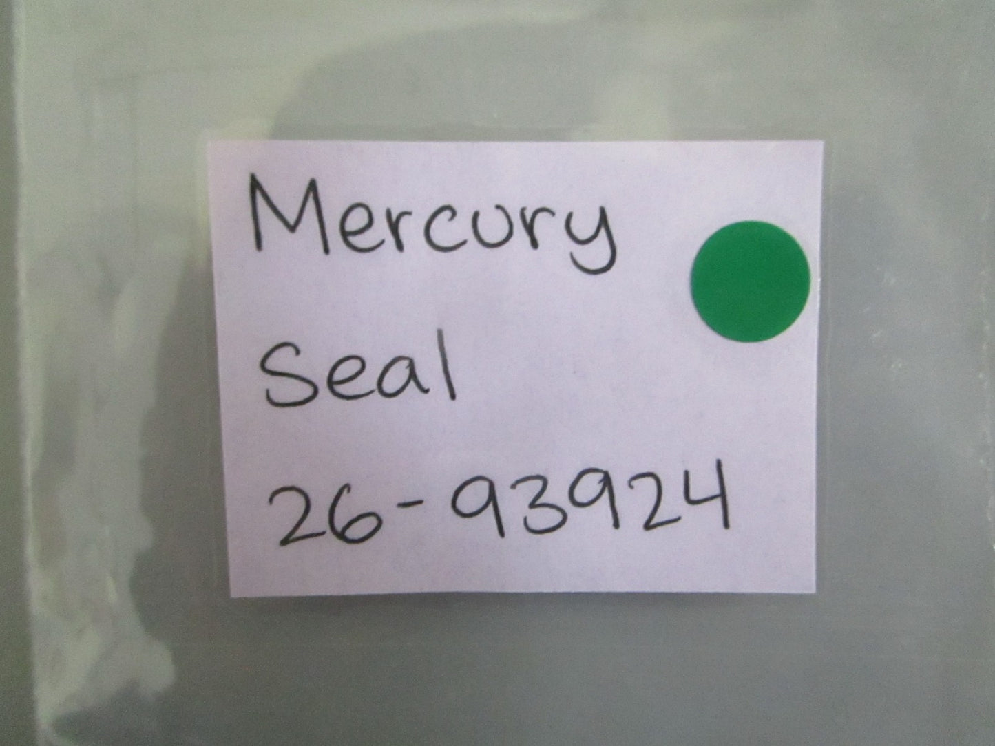 NEW OEM 26-93924 Mercury Quicksilver Seal 0820