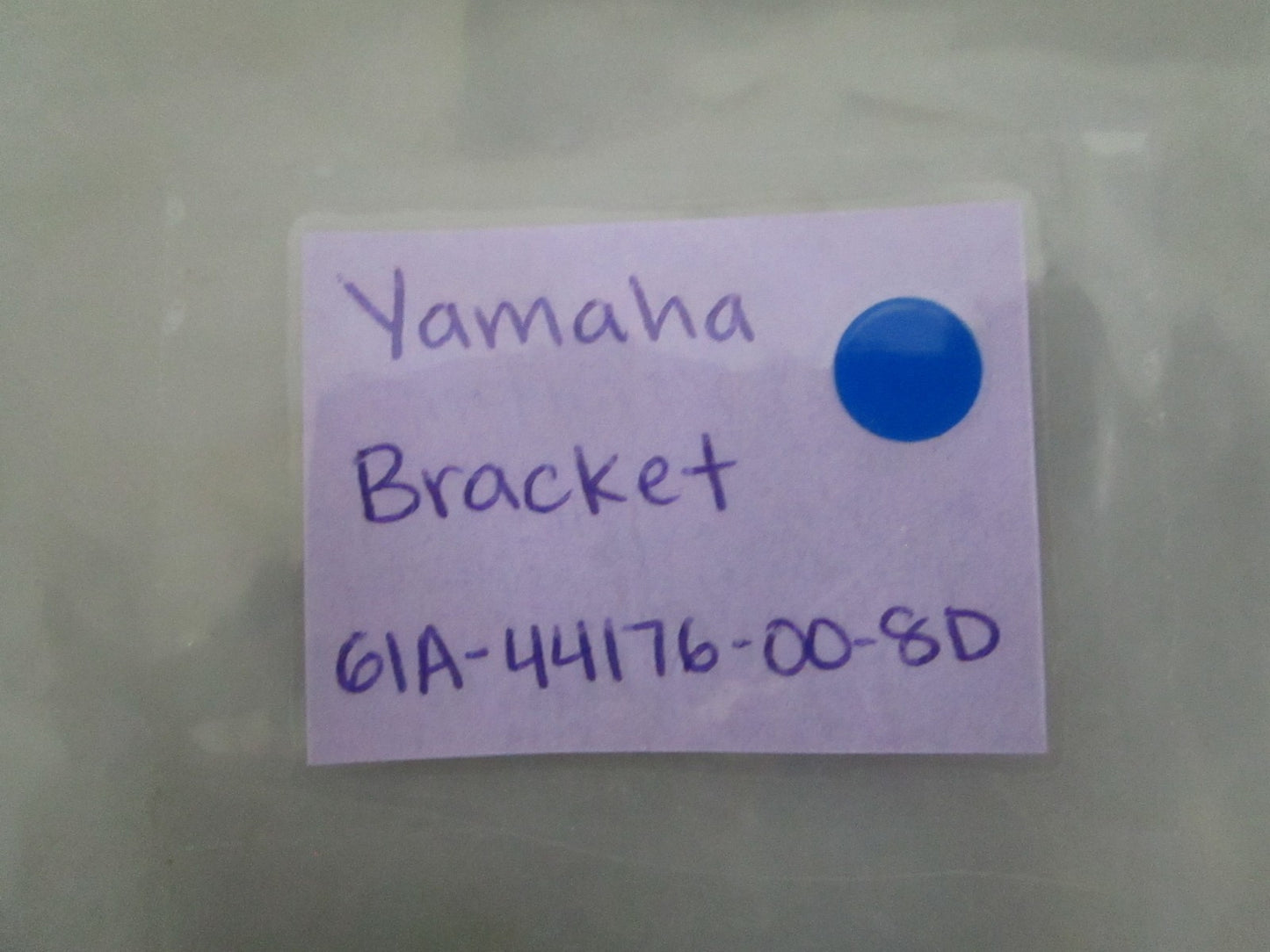 *NEW OEM* 0820 Yamaha Bracket 61A-44176-00-8D