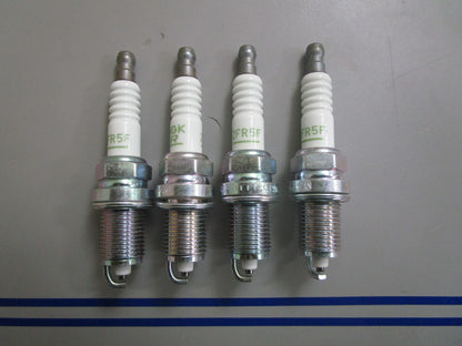 *NEW OEM* (LOT OF 4) 0770 Honda Spark Plug 98079-5587G