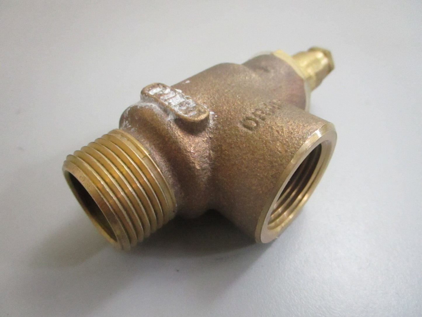 *NEW* 0820 Cash Acme FWC Pressure Relief Valve 09564-0125