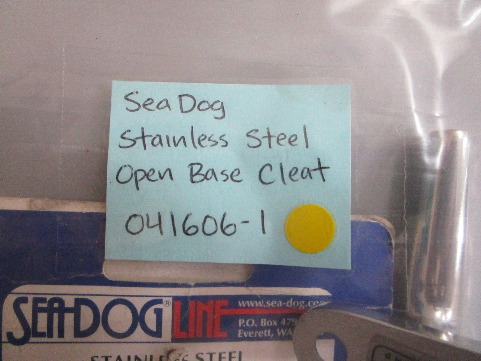 *NEW* 0750 Sea Dog STAINLESS STEEL OPEN BASE CLEAT 041606-1