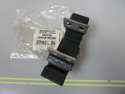 *NEW OEM* 0720 OMC Johnson Evinrude Lower Mount 5033182