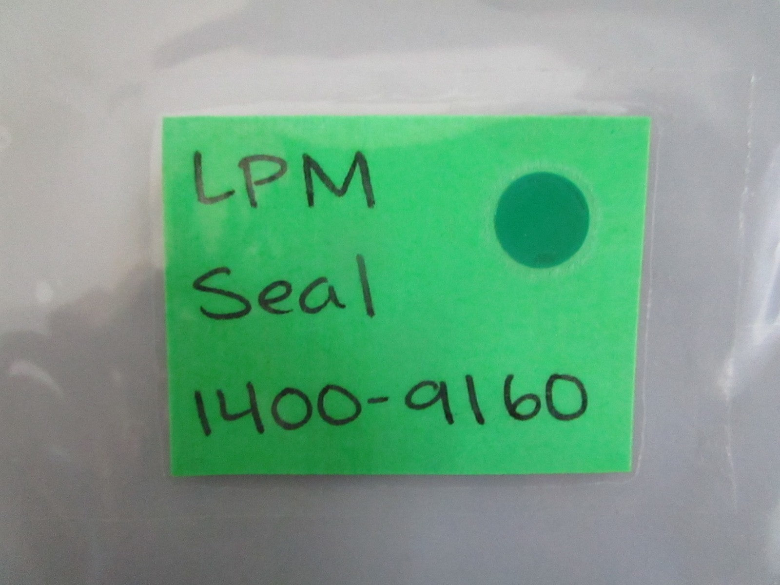 NEW OEM 1400-9160 LPM Seal 0820