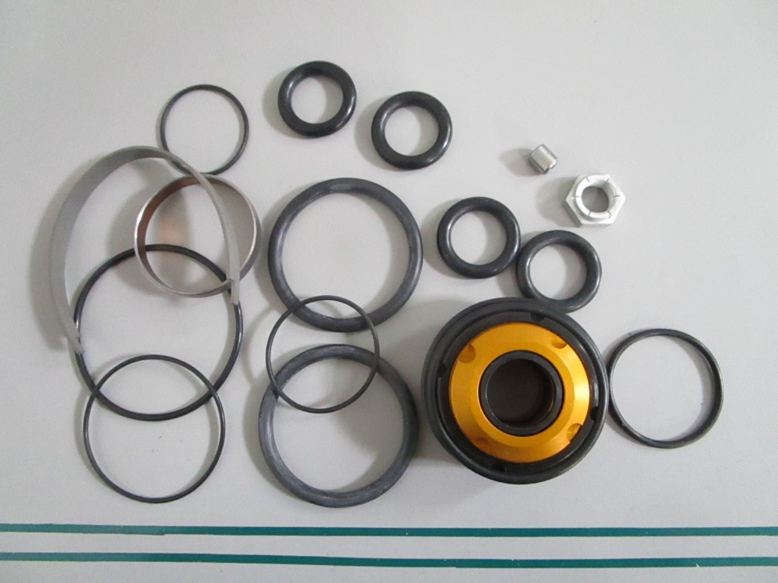 *NEW OEM* 1501097 Polaris Shock Rebuilt Kit 0820