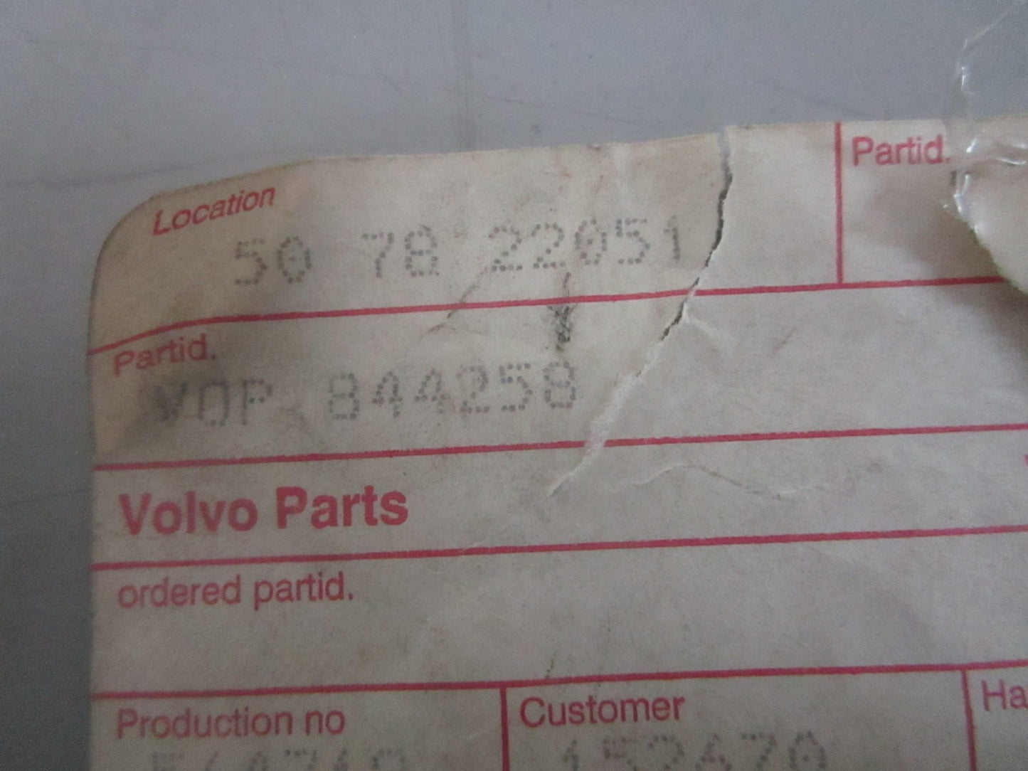 *NEW OEM* 0820 Volvo Penta Coolant Pipe 844258