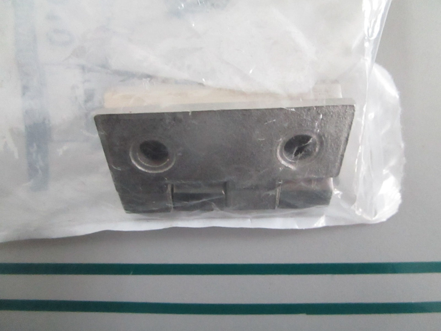 NEW OEM 509.100.0010 HIAB Rear Door Hinge 0820