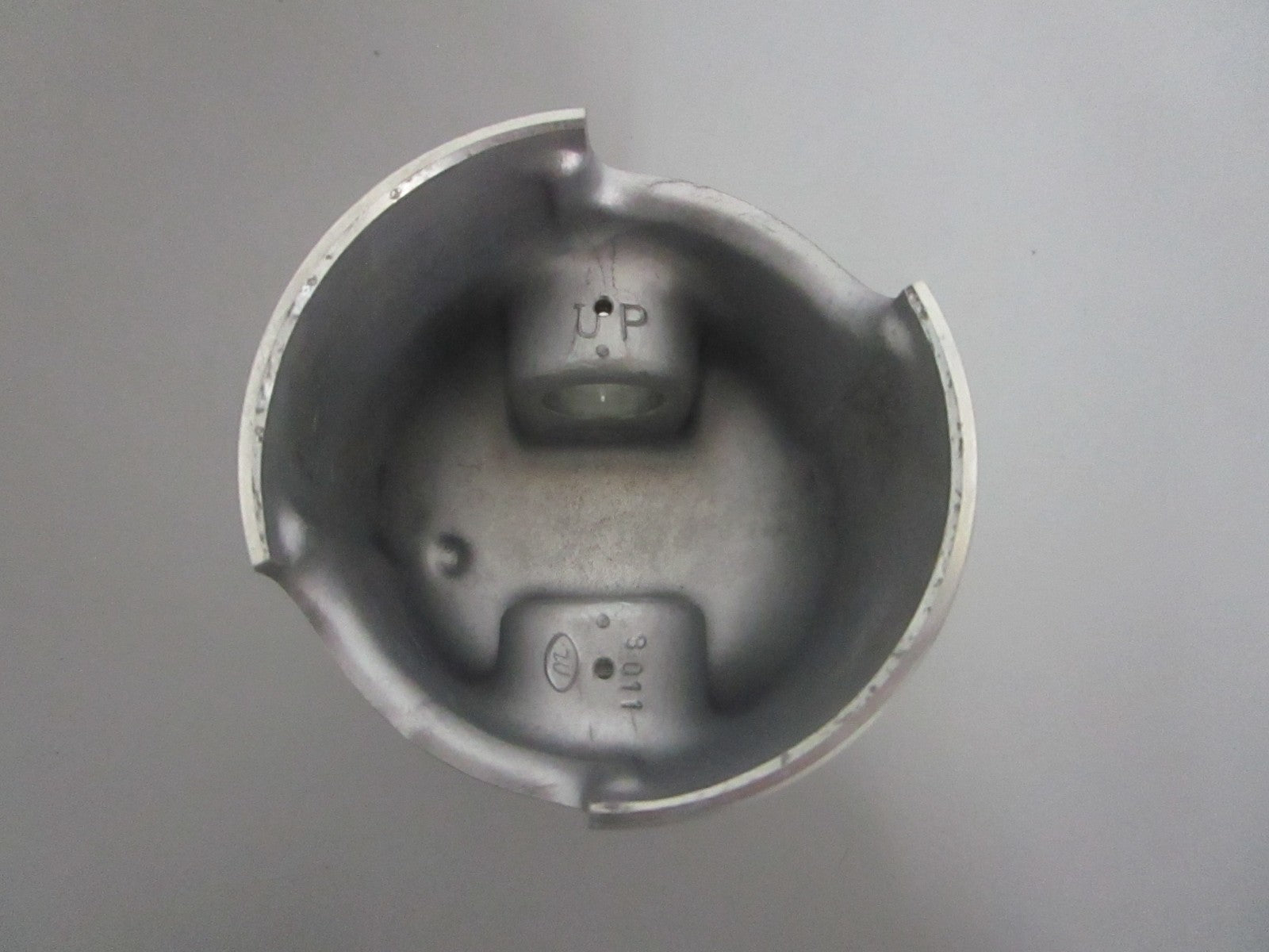 NEW 3011P3 Wiseco Piston kit For: OMC 0820