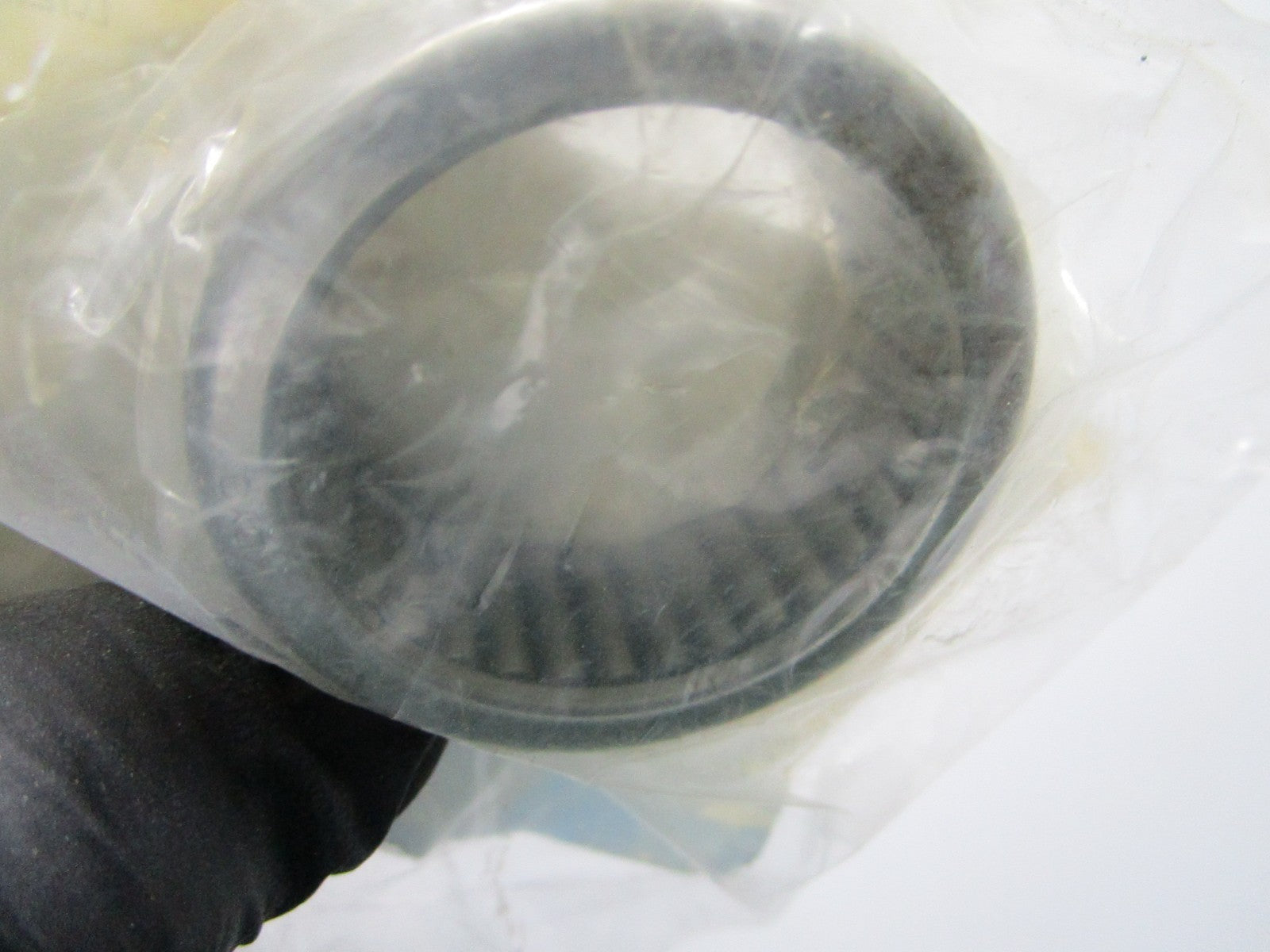 *NEW* 0810 GLM Bearing 22890 Replaces: 386764