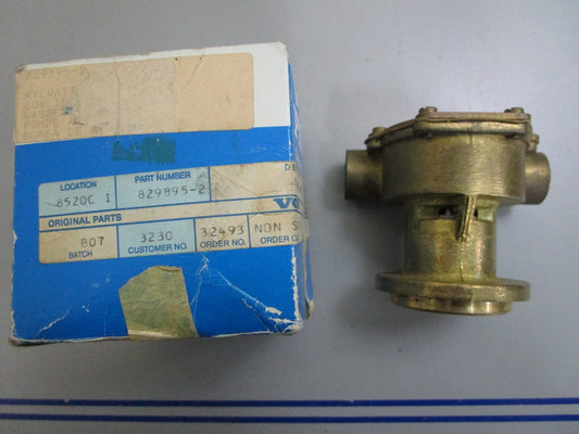 *NEW OEM* 0820 Volvo Penta Cooling Water Pump 829895