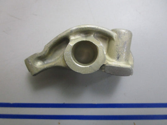 *NEW OEM* 0820 OMC Johnson Evinrude Rocker Arm 438264 0438264