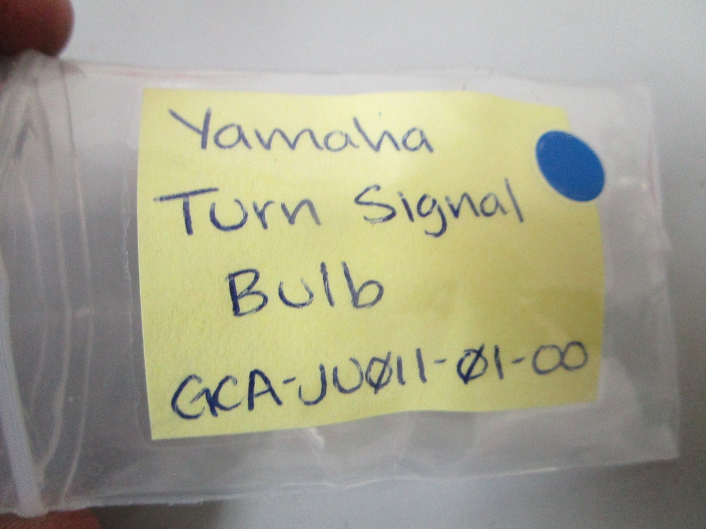 NEW OEM GCA-JU011-01-00 Yamaha Turn Signal Bulb 0810