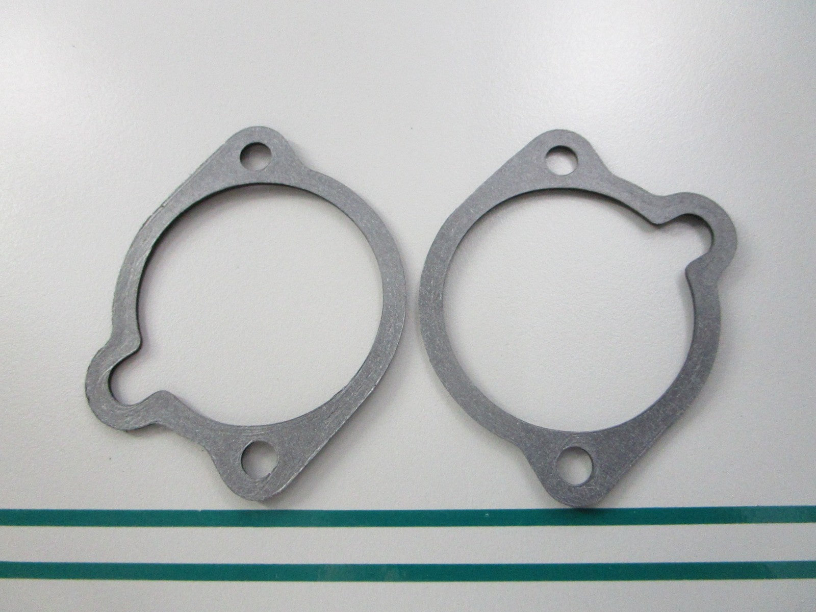 NEW OEM (LOT OF 2) 13855-95200 Suzuki Silencer Gasket 0810