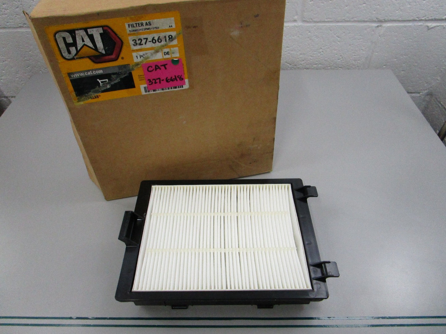 CAT NEW OEM Cabin Air Filter 327-6618 Std Eff 312D 320D 323D 329D 349E NOS 0810