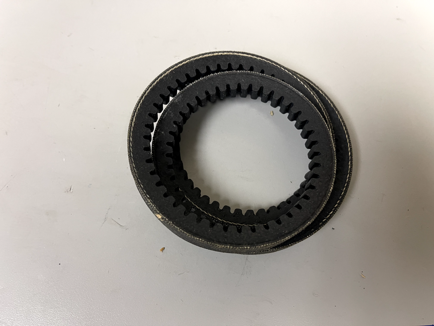 *NEW OEM* 0670 Volvo Penta V-Belt 958317