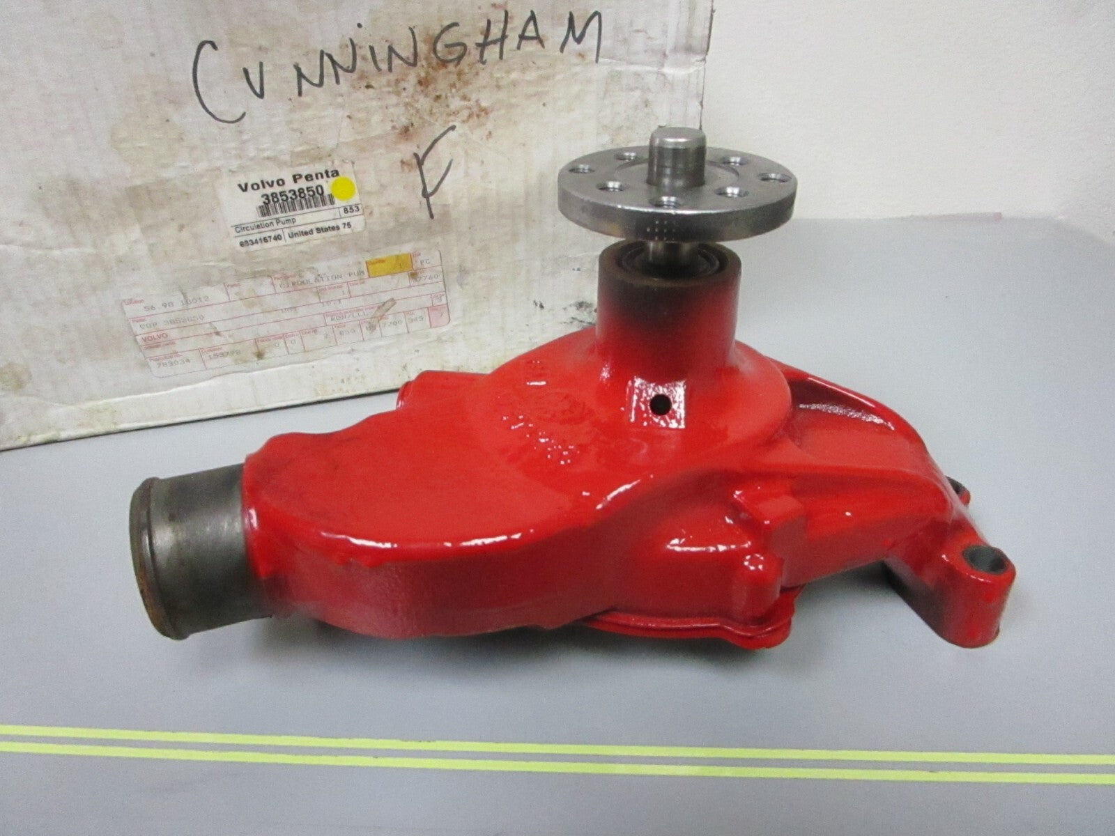*NEW OEM* 0720 Volvo Penta Circulation Pump 3853850