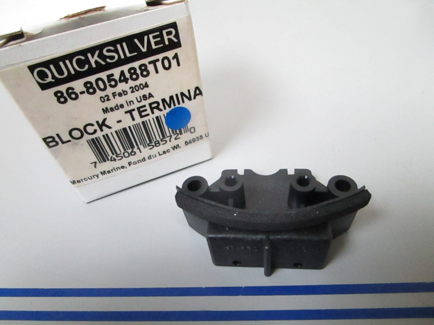 *NEW OEM* 0810 Mercury Quicksilver Terminal Block 86-805488T01