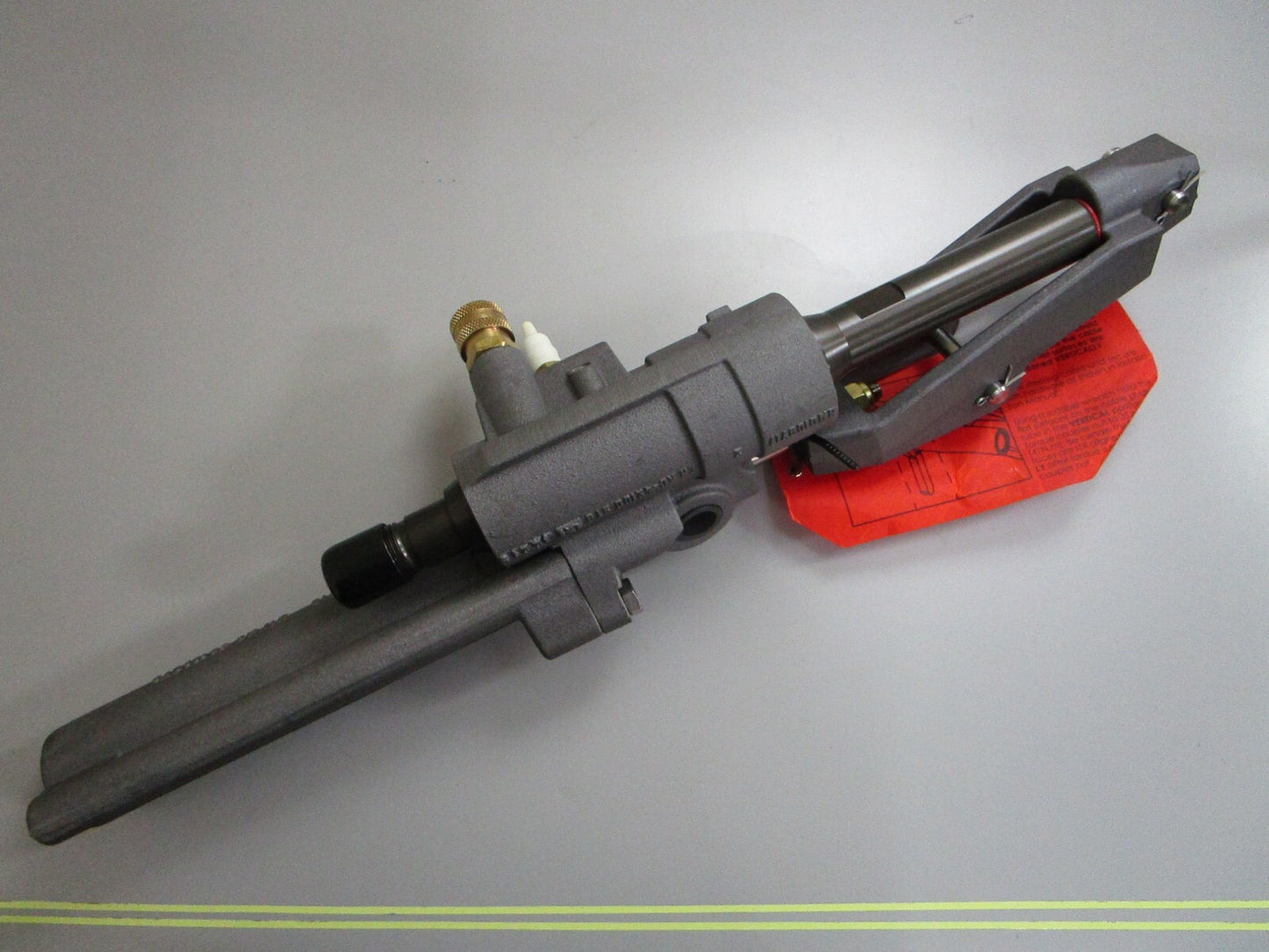 *NEW OEM* 0820 Mercury Quicksilver Power Steering Cylinder 8M010913 8M0109715