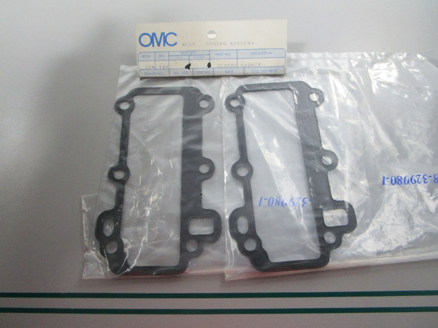 NEW OEM (LOT OF 2) 329080 0329080 OMC Johnson Evinrude Gasket 0810