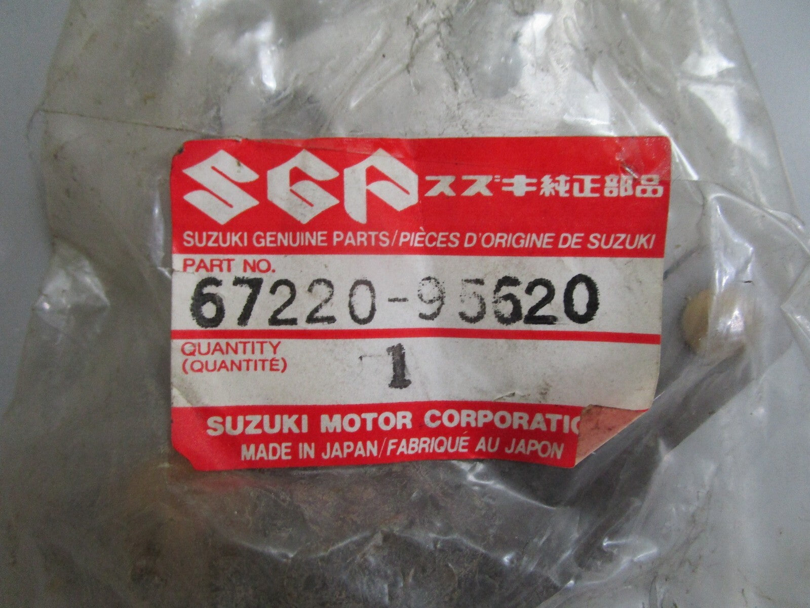 *NEW OEM* 0820 Suzuki Plate Assy 67220-95620