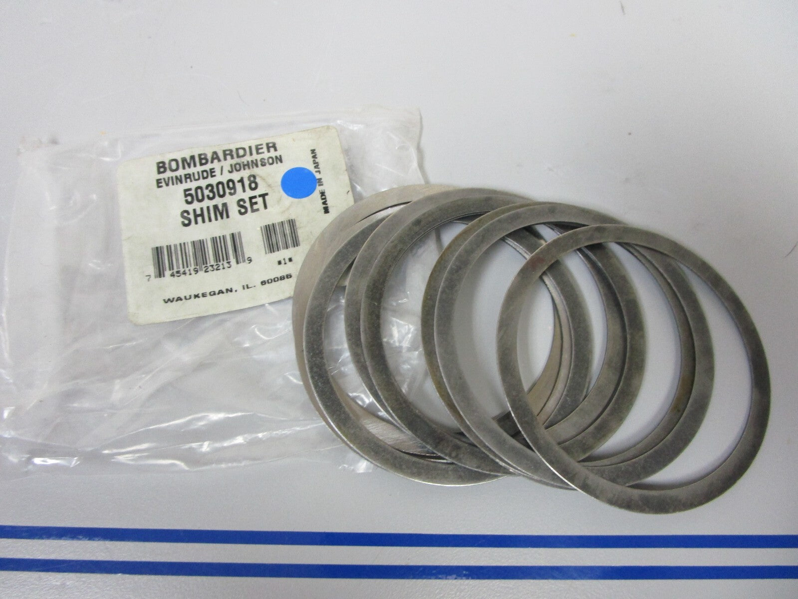 *NEW OEM* 0810 OMC Johnson Evinrude Shim Set 5030918