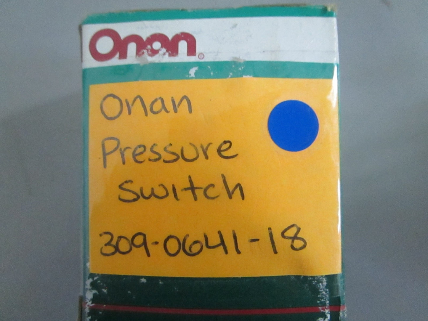 *NEW OEM* 0820 Onan Pressure Switch 309-0641-18