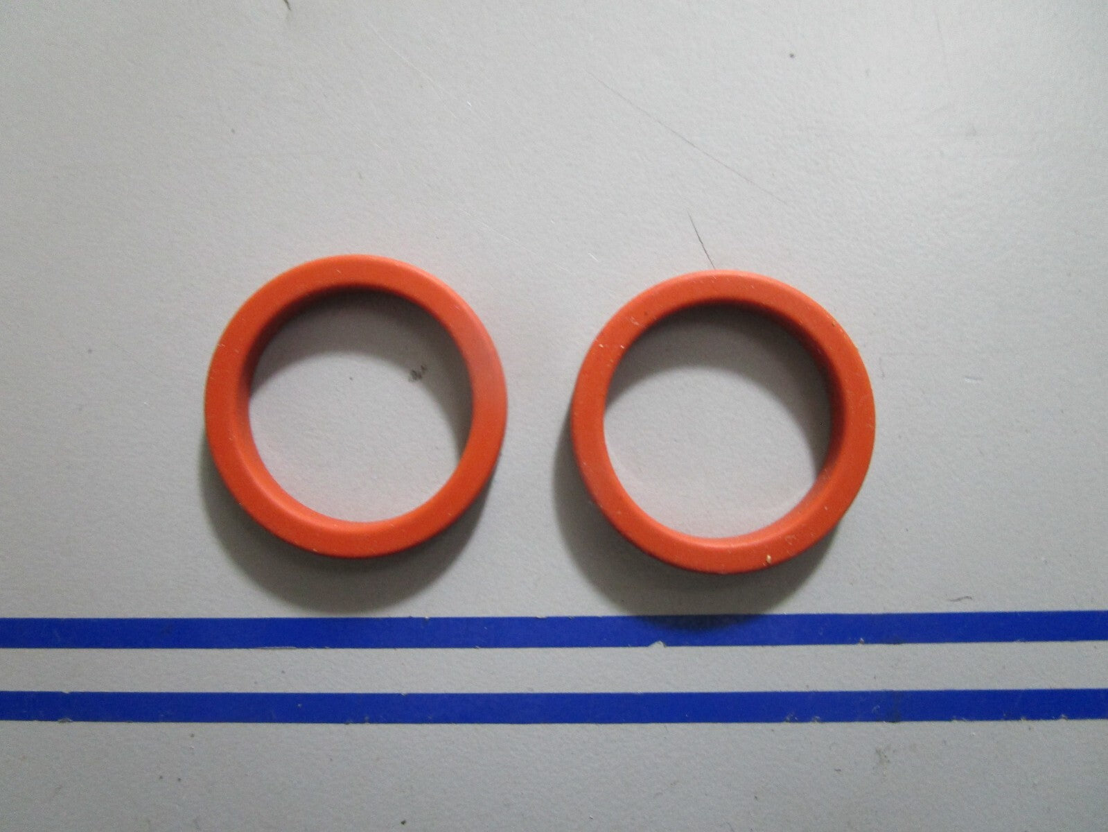 *NEW OEM* (LOT OF 2) 0810 Volvo Penta Sealing Ring 838896