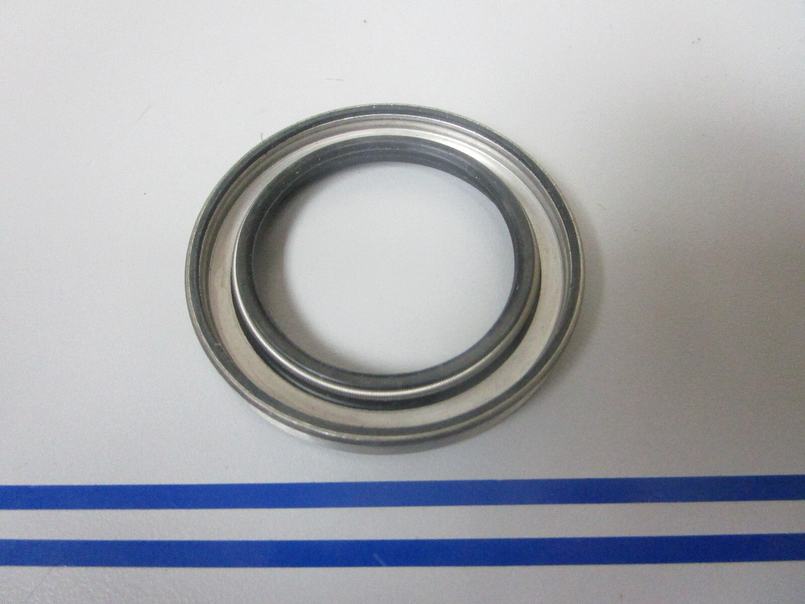 *NEW OEM* 0720 OMC Johnson Evinrude Seal 981195 0981195