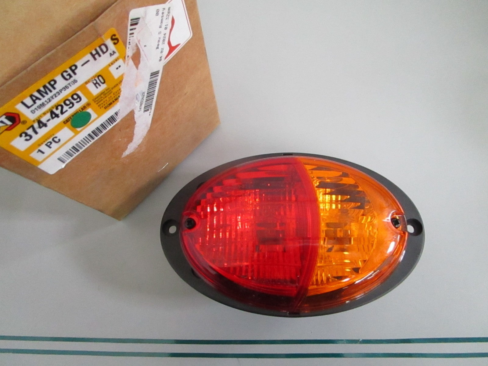 Caterpillar 374-4299 NEW OEM Head Signal Light Assembly 12V CAT Equipment 0820