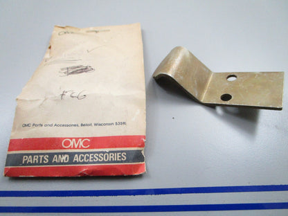 *NEW OEM* 0810 OMC Johnson Evinrude Hook & Rivet 281603 0281603