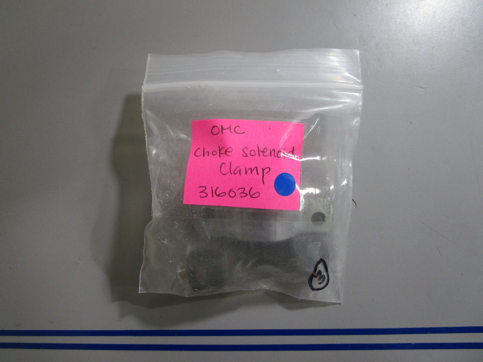 *NEW OEM* 0810 OMC Johnson Evinrude Choke Solenoid Clamp 316036 0316036