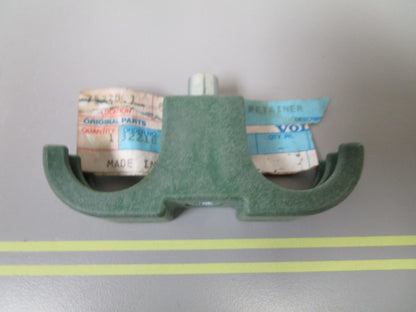 *NEW OEM* 0720 Volvo Penta Retainer 860133