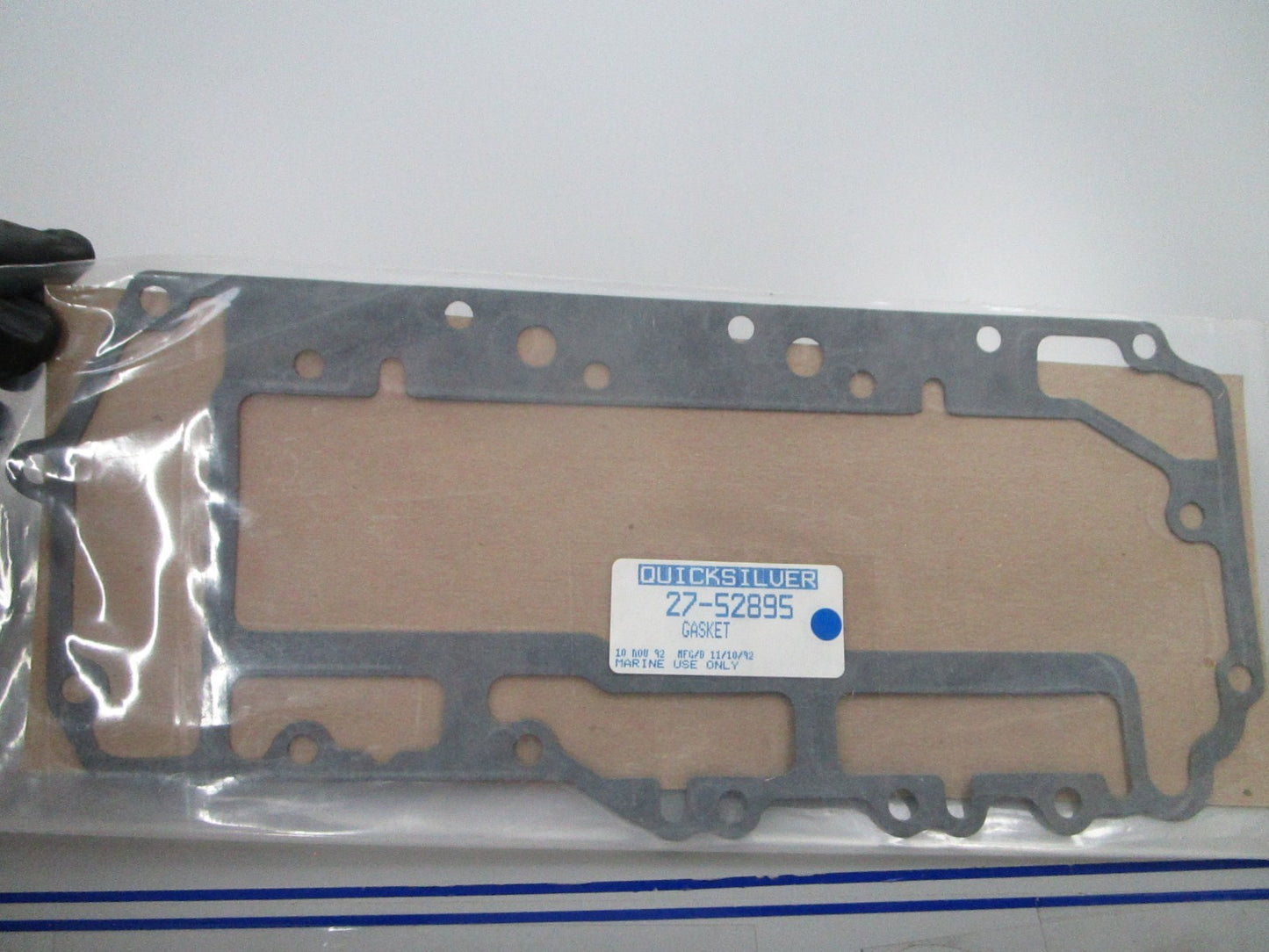 *NEW OEM* 0810 Mercury Quicksilver Gasket 27-52895
