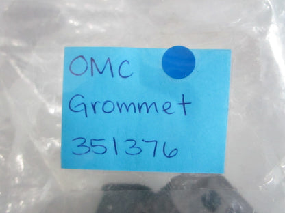 NEW OEM 351376 0351376 OMC Johnson Evinrude Grommet 0820