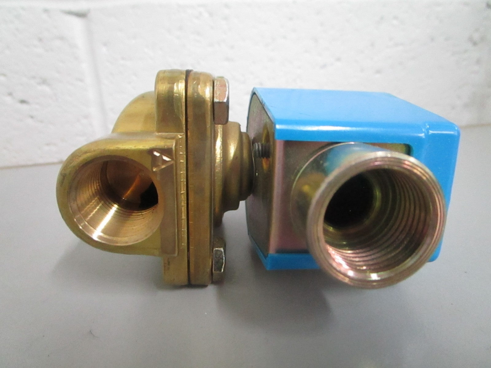 *NEW OEM* 0820 Goyen Industrial 0-150PSI 24V Solenoid Valve 12BWJ2-DC-A