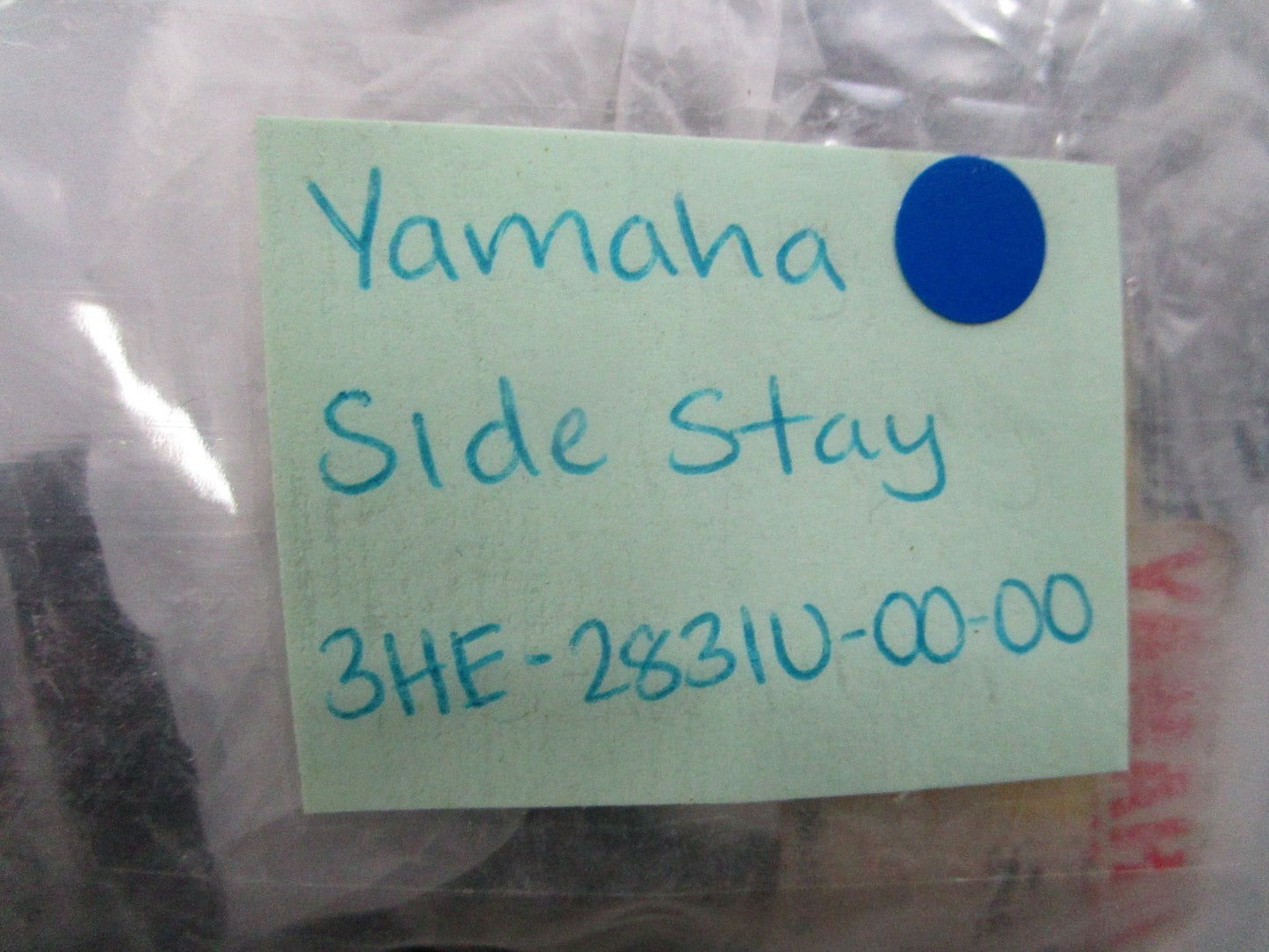 *NEW OEM* 0810 Yamaha Side Stay 3HE-2831U-00-00