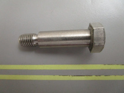 *NEW OEM* 0810 OMC Johnson Evinrude Bolt 912078 0912078