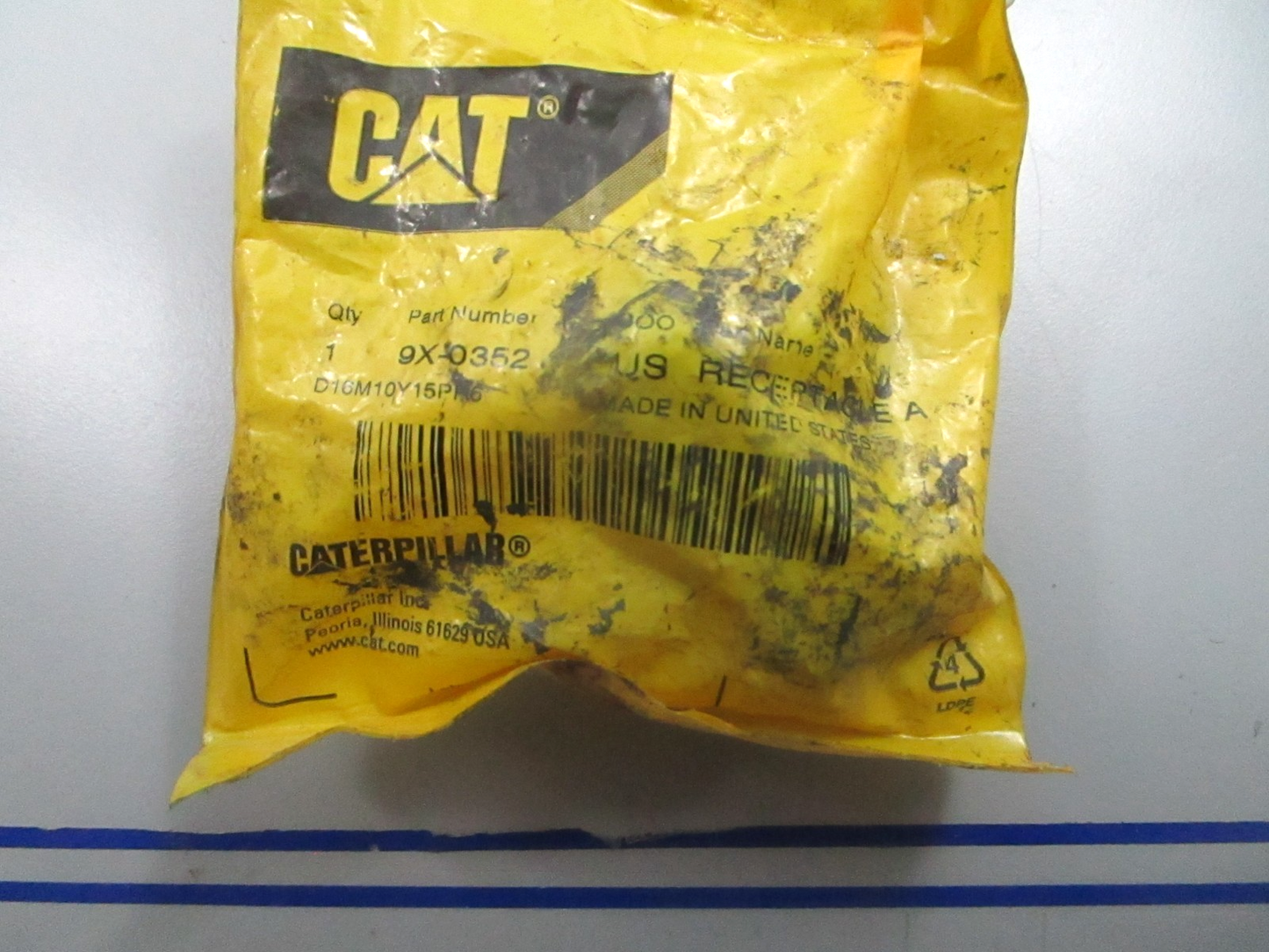 *NEW OEM* 0810 CAT Receptacle 9X-0352