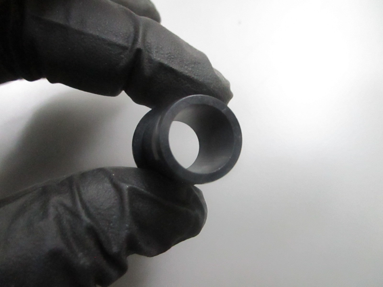 *NEW OEM* 0810 OMC Johnson Evinrude Bushing 340923 0340923