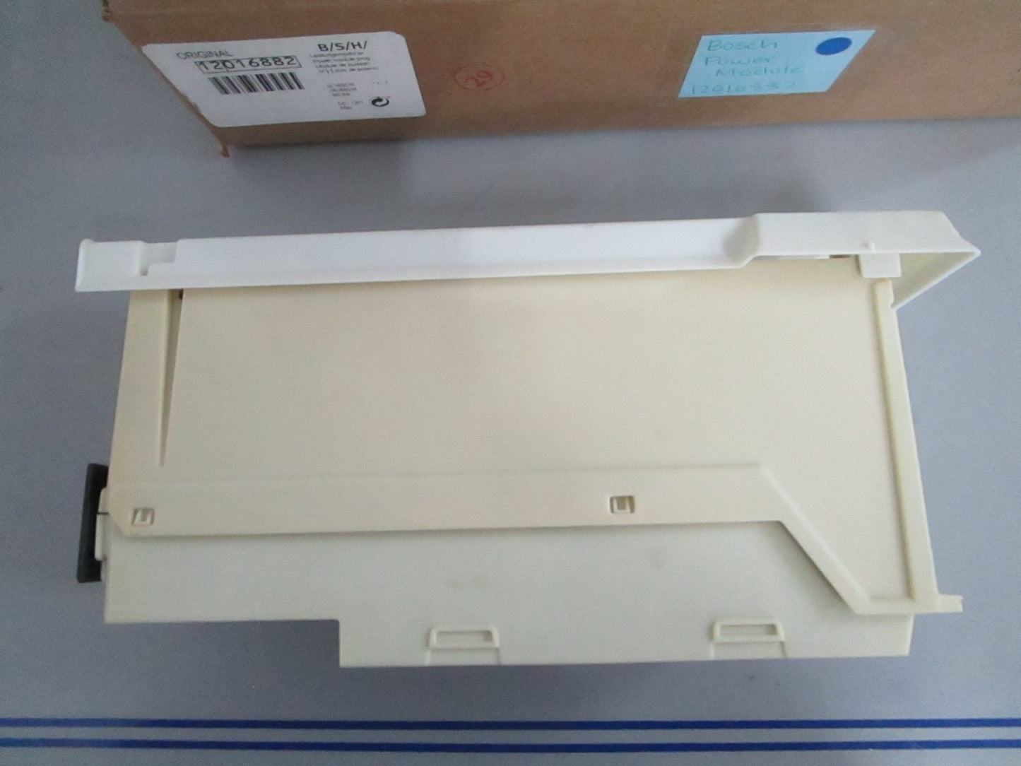 *NEW OEM* 0820 Bosch Power Module 12016882