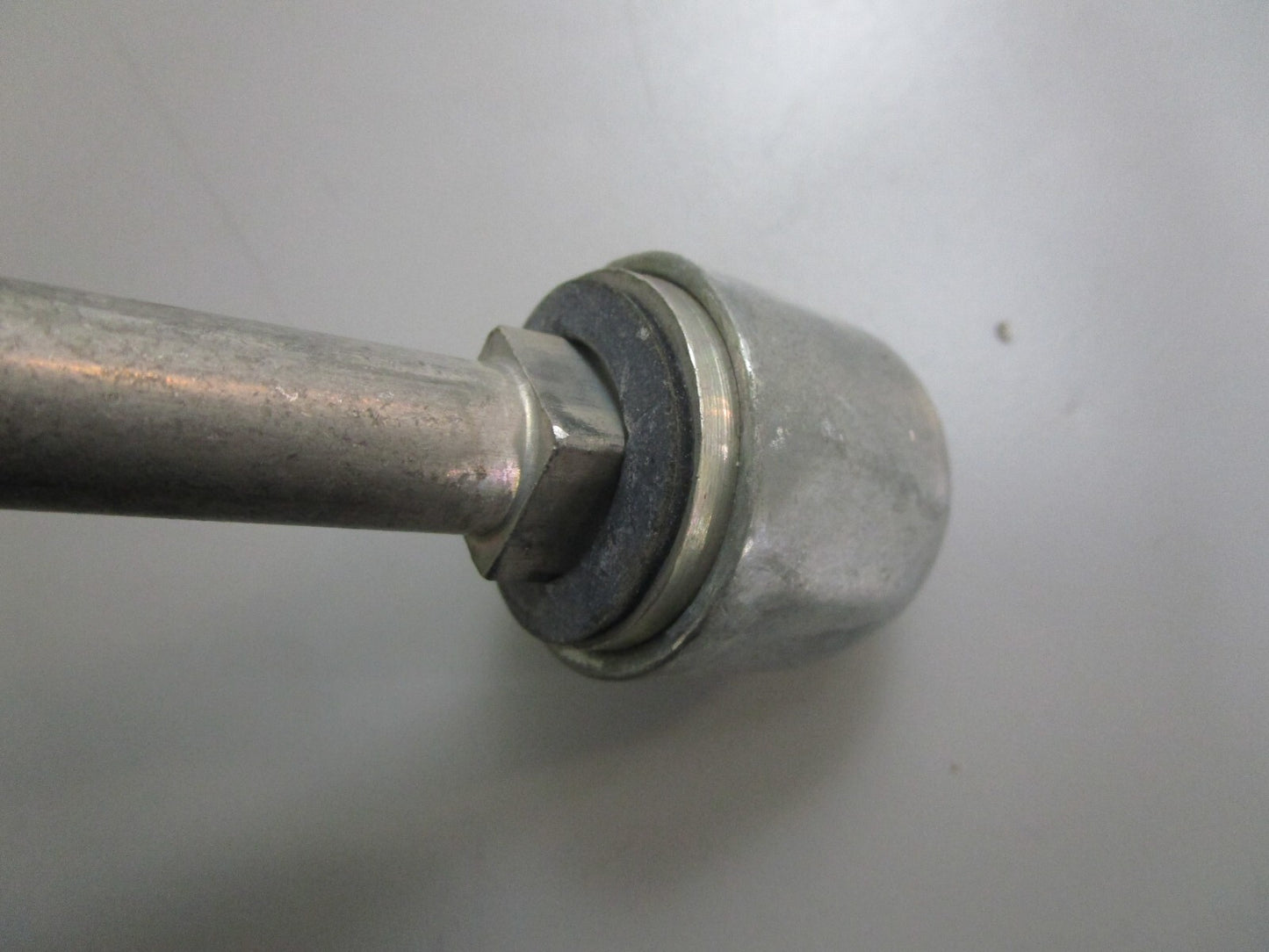 *NEW OEM* 0820 Mercury Quicksilver Anode 55989A1