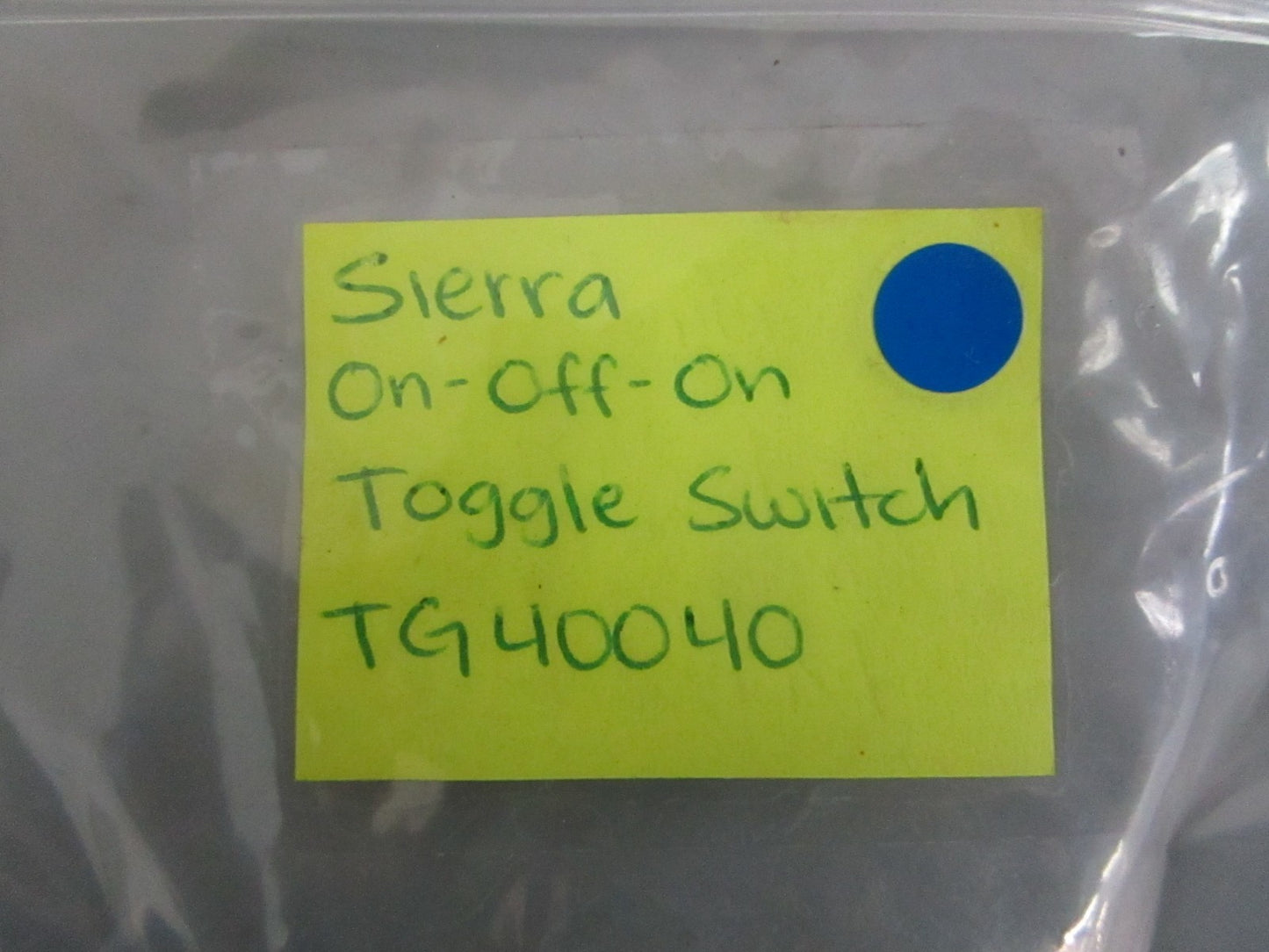NEW TG40040 Sierra On-Off-On Toggle Switch 0820