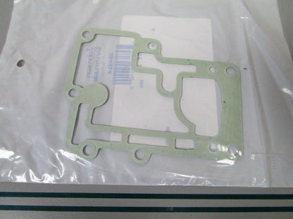 NEW OEM 304314 0304314 OMC Johnson Evinrude Gasket 0810