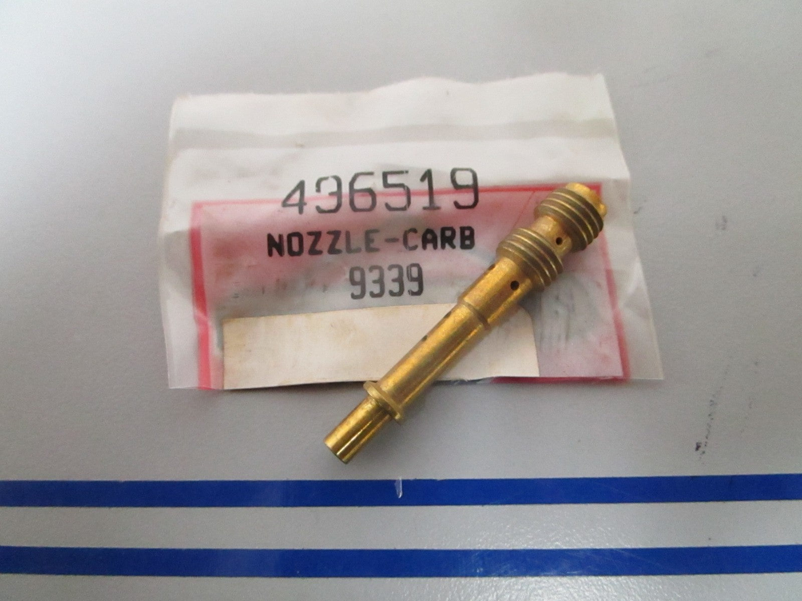 NEW OEM 496519 Briggs & Stratton Carburetor Nozzle 0810